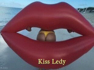 Kiss_Ledy