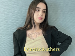 Lynettefeathers